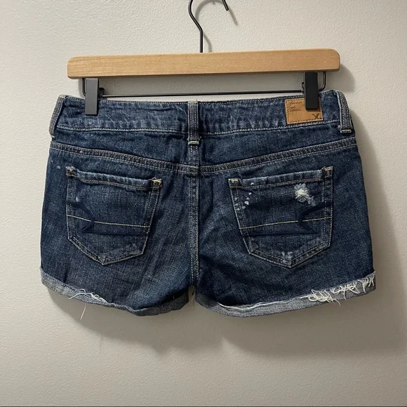 American Eagle Distressed Frayed Summer Denim Jean Shorts Size 0 - Picture 2 of 7